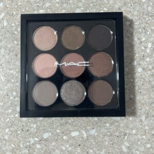 MAC Eyeshadow X 9